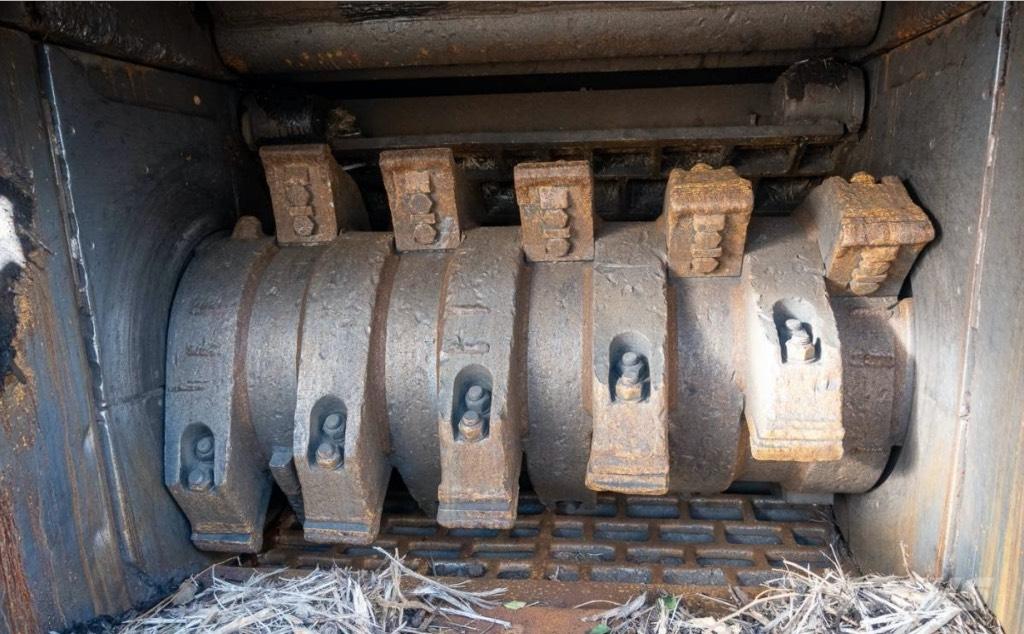 CBI 6400 T Broyeur de souche