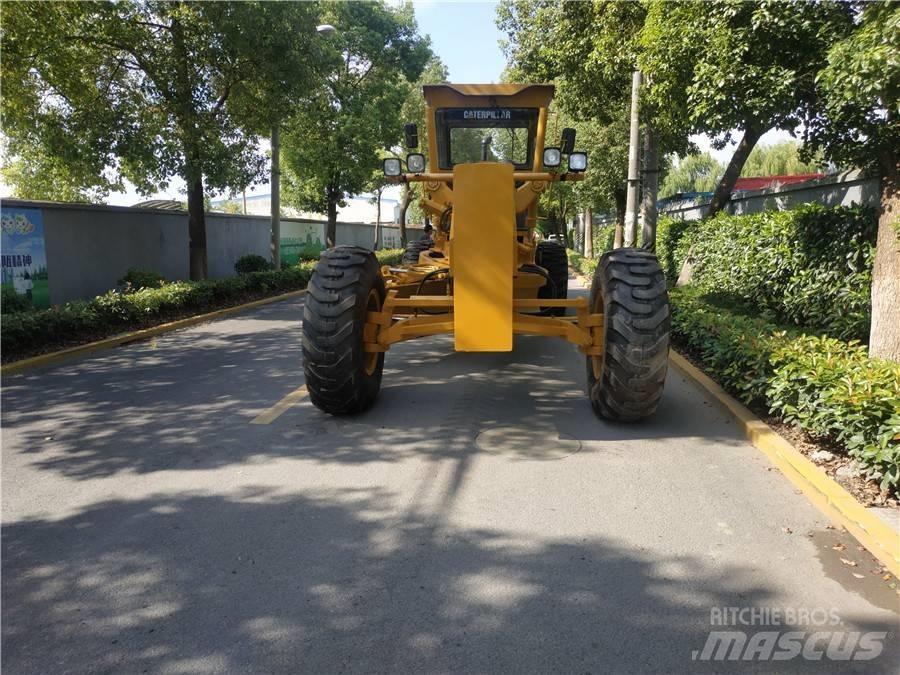 CAT 140 H Niveleuse