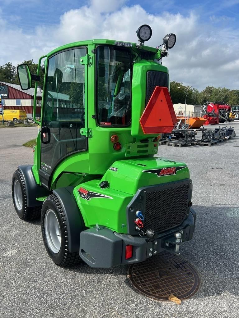 Avant 650 i Chargeuse compacte