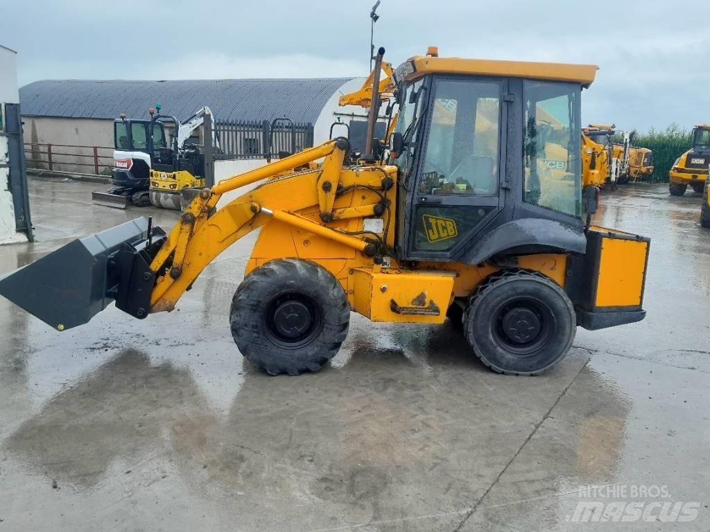 JCB 2 CX Chargeuse sur pneus