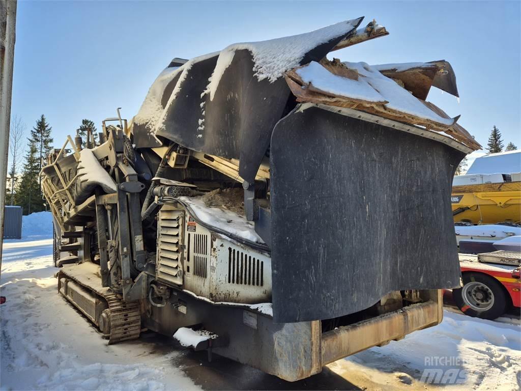 Metso ST 272 Cribles mobile