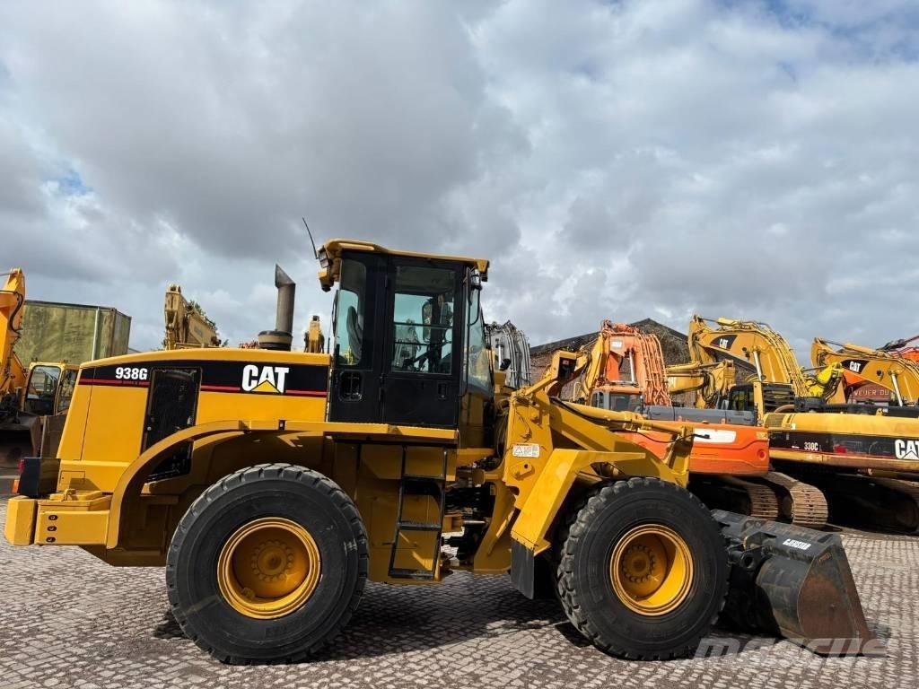 CAT 938 G Chargeuse sur pneus