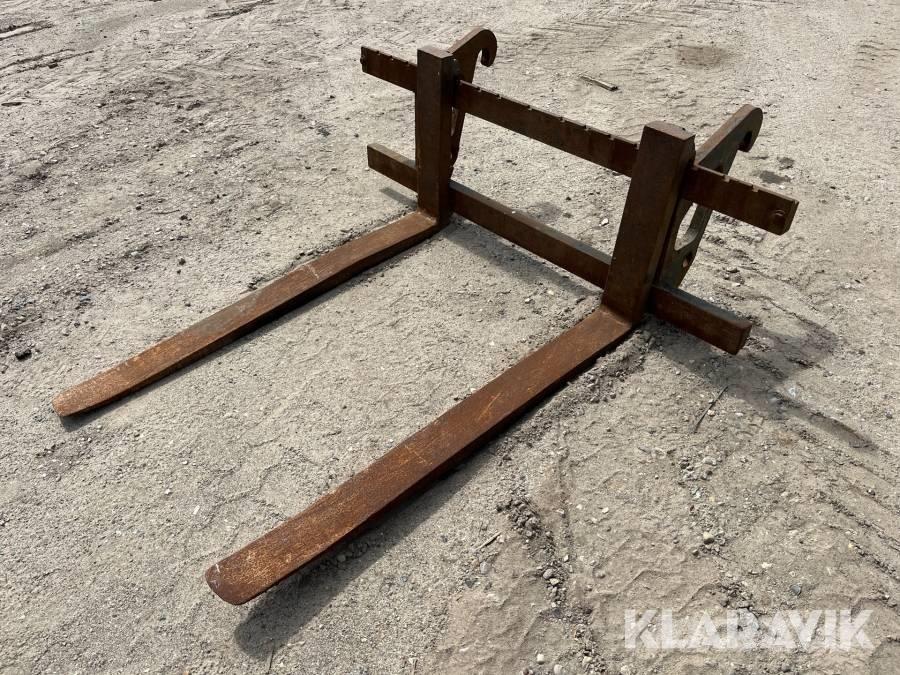 CAT 908 H 2 Chargeuse sur pneus