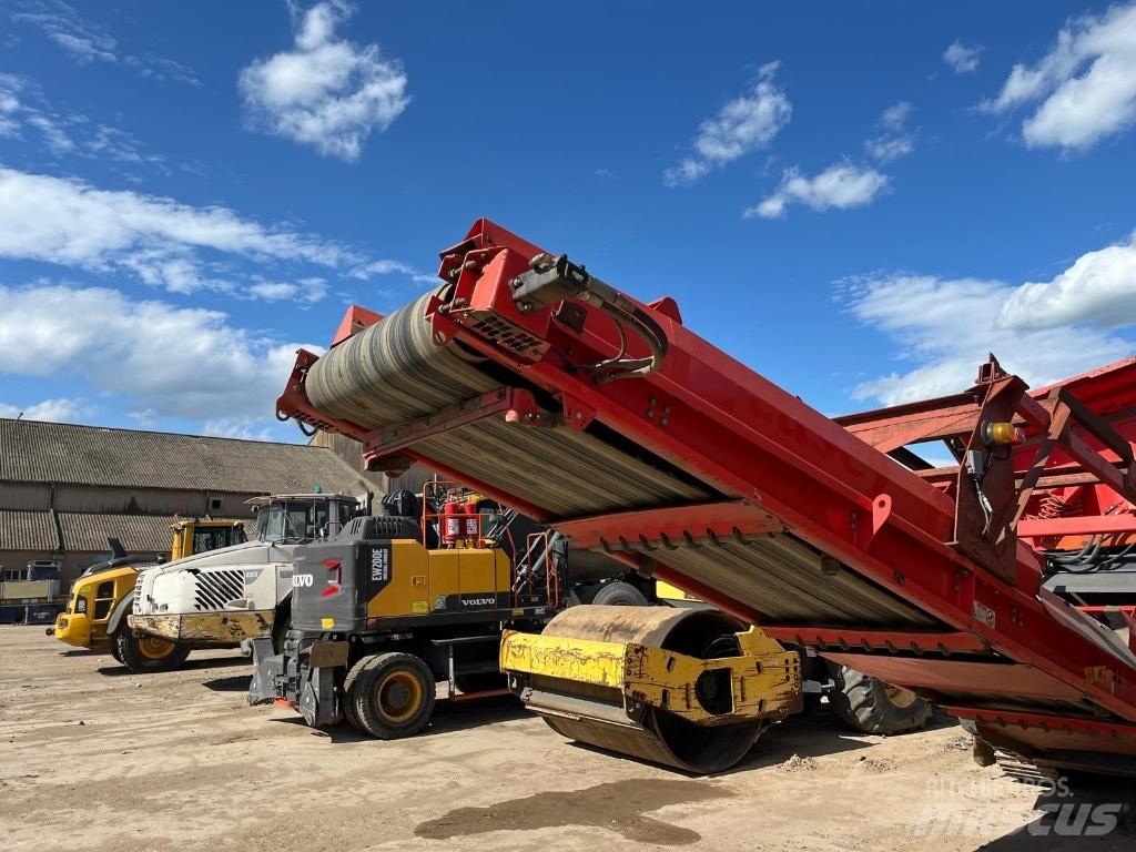 Sandvik QE 141 Cribles mobile