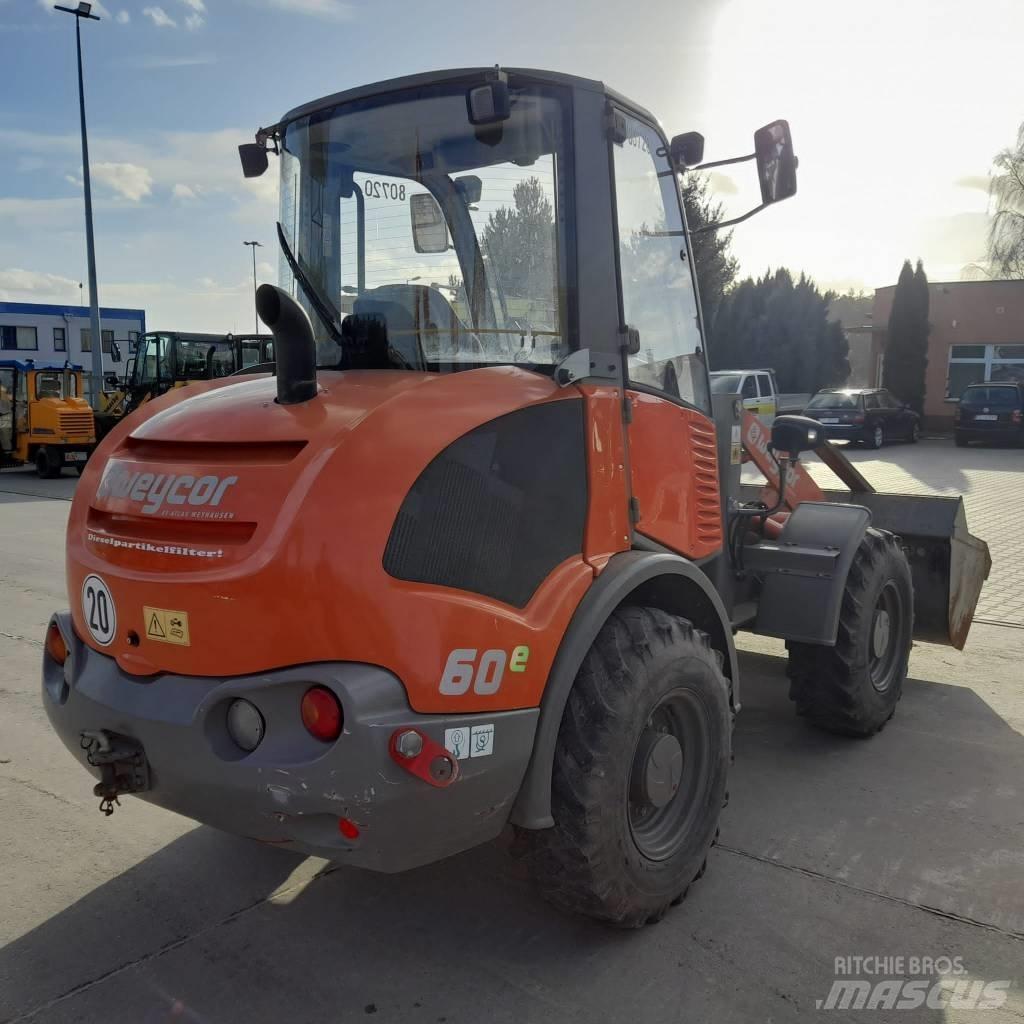 Atlas 60 E Chargeuse sur pneus