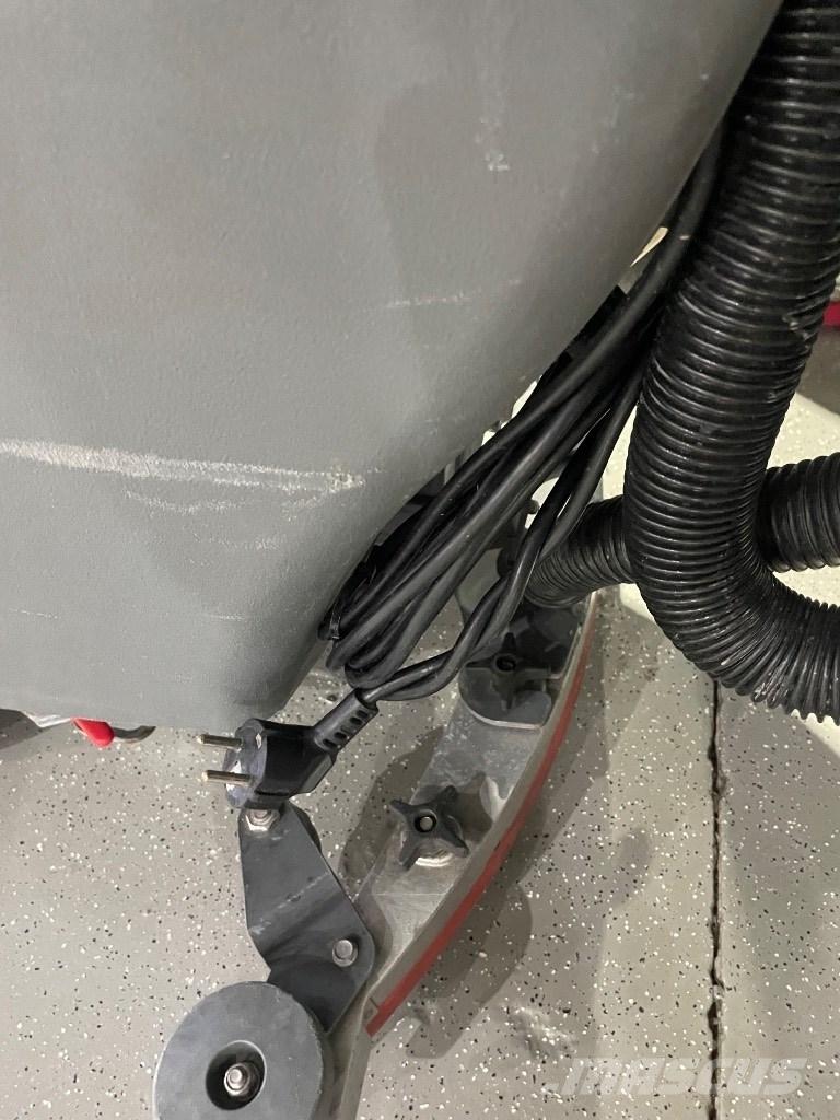 Tennant T 3 Balayeuse / Autolaveuse