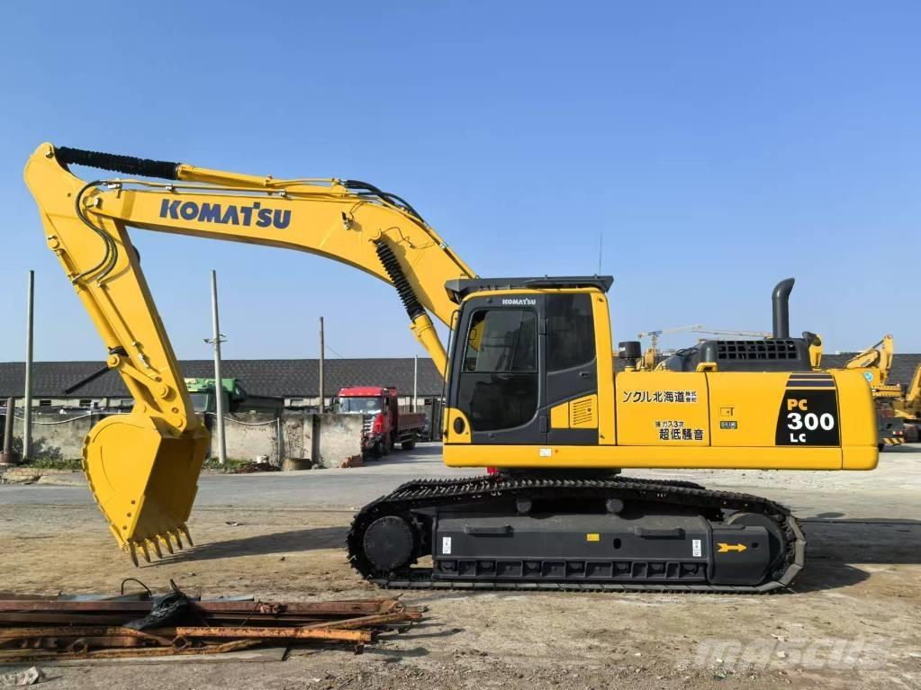 Komatsu PC 300-8 Pelle sur chenilles