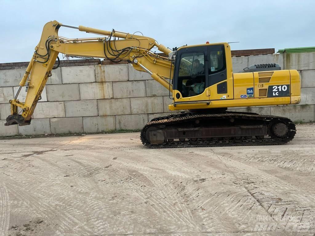 Komatsu PC 210 Pelle sur chenilles