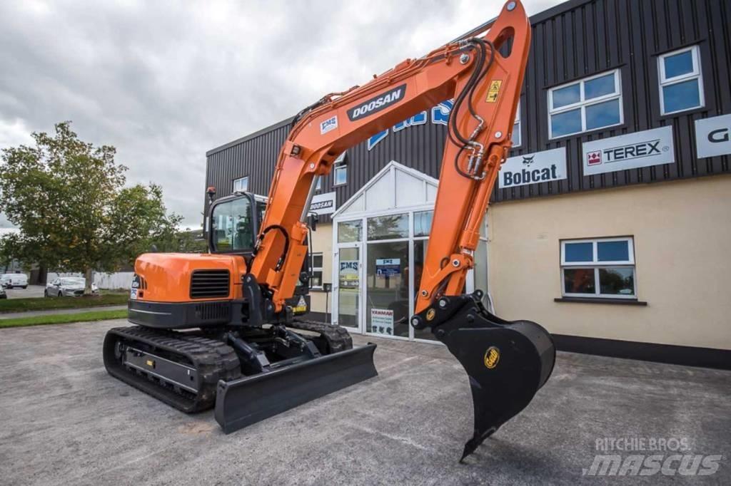Doosan DX 85 R Mini pelle 7t-12t