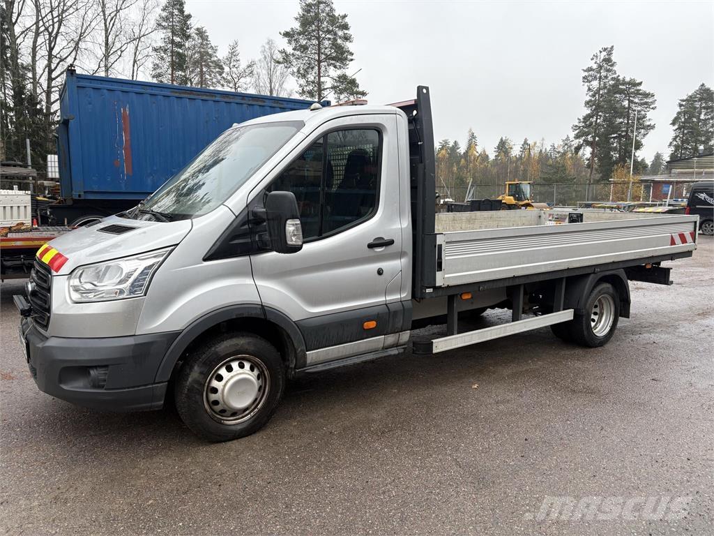Ford Transit Utilitaire benne