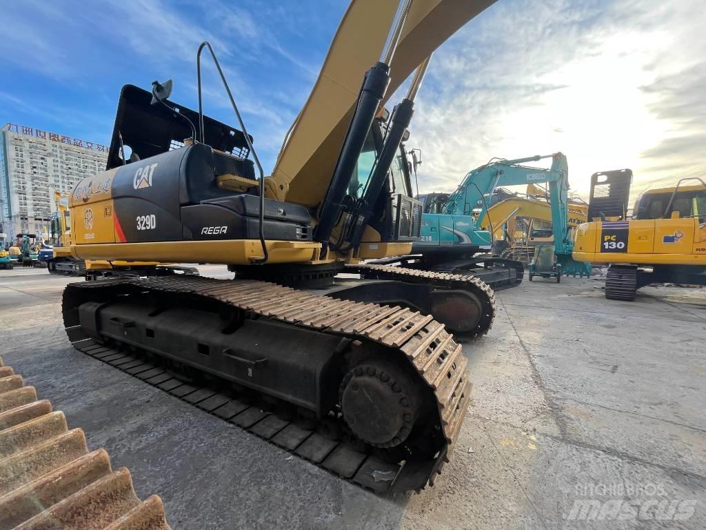 CAT 329 D Pelle sur chenilles