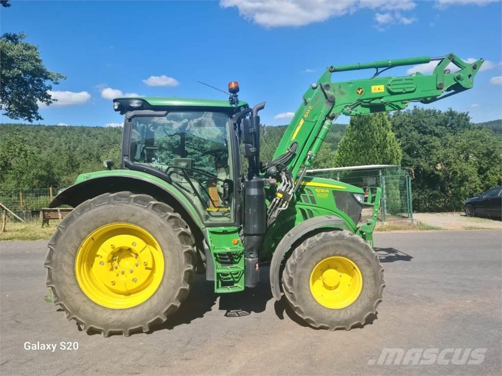 John Deere 6130R Tracteur