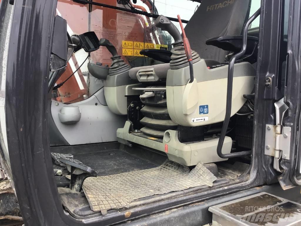 Hitachi ZX 210 LC Pelle sur chenilles