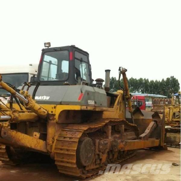 Komatsu d155a-3 Bouteurs sur chenilles