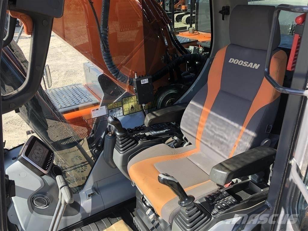 Doosan dx300 Pelle sur chenilles
