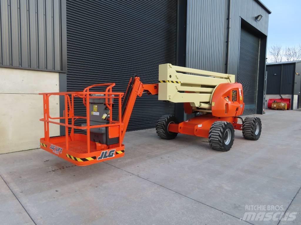 JLG 450 AJ Nacelles articulées