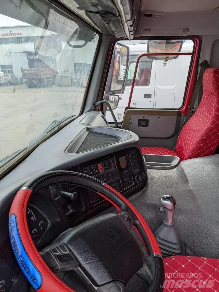Howo 375 8x4 Camion benne