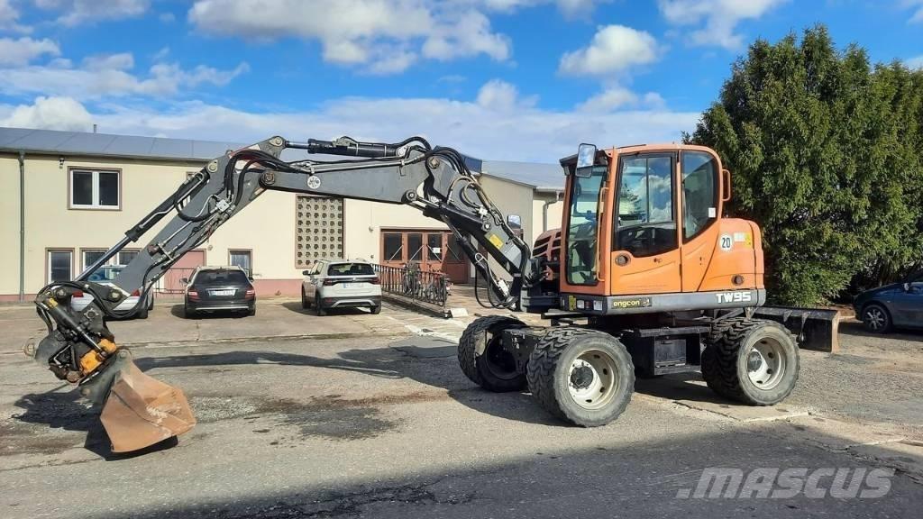 Terex TW 95 Pelle sur pneus
