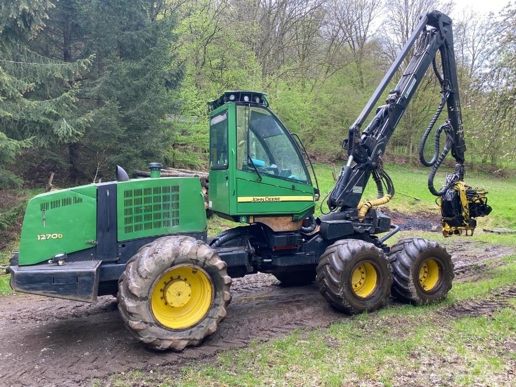 John Deere 1270 D Abatteuse
