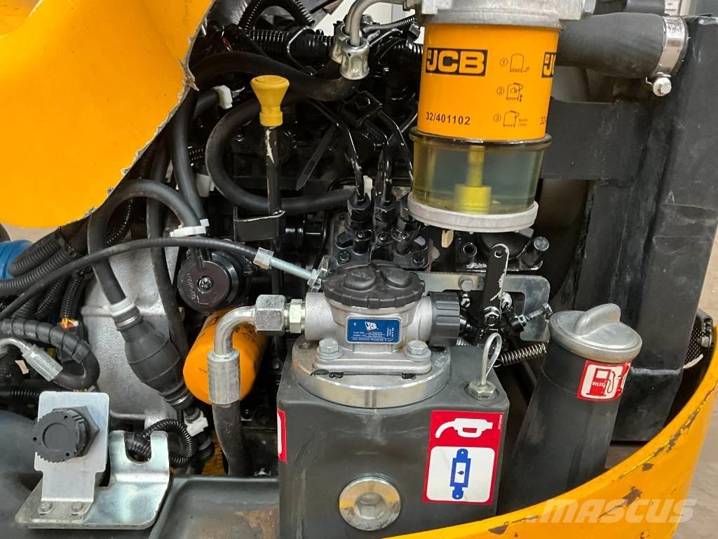 JCB 8008 CTS Mini pelle < 7t