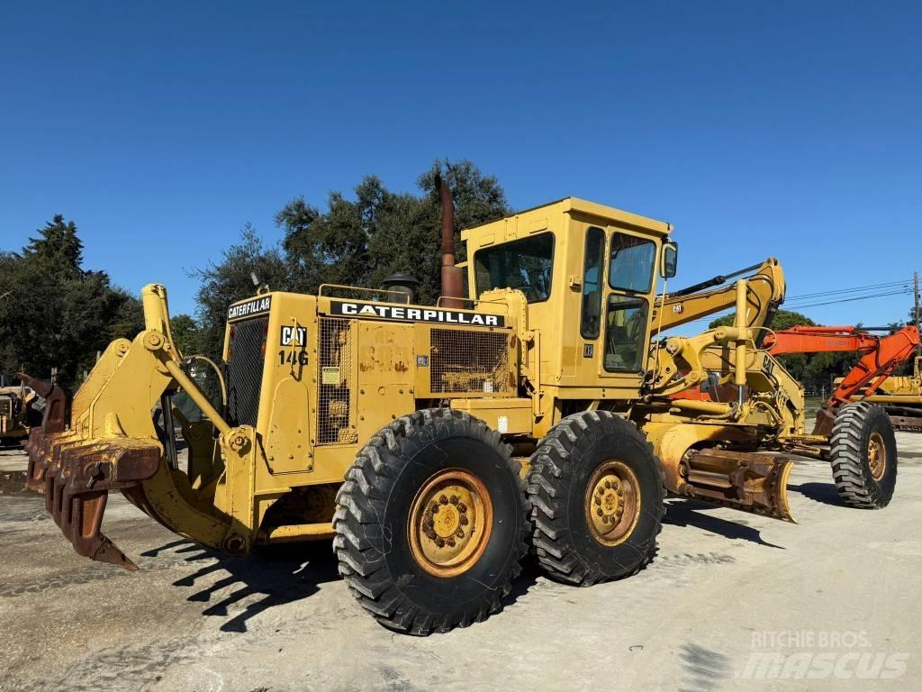 CAT 14 G Niveleuse