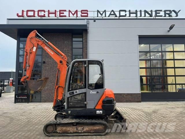 Hitachi ZX 30 Mini pelle < 7t