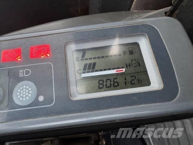 Hitachi ZX 30 Mini pelle < 7t