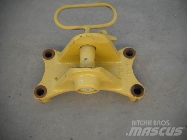 Komatsu D51 Bouteurs sur chenilles