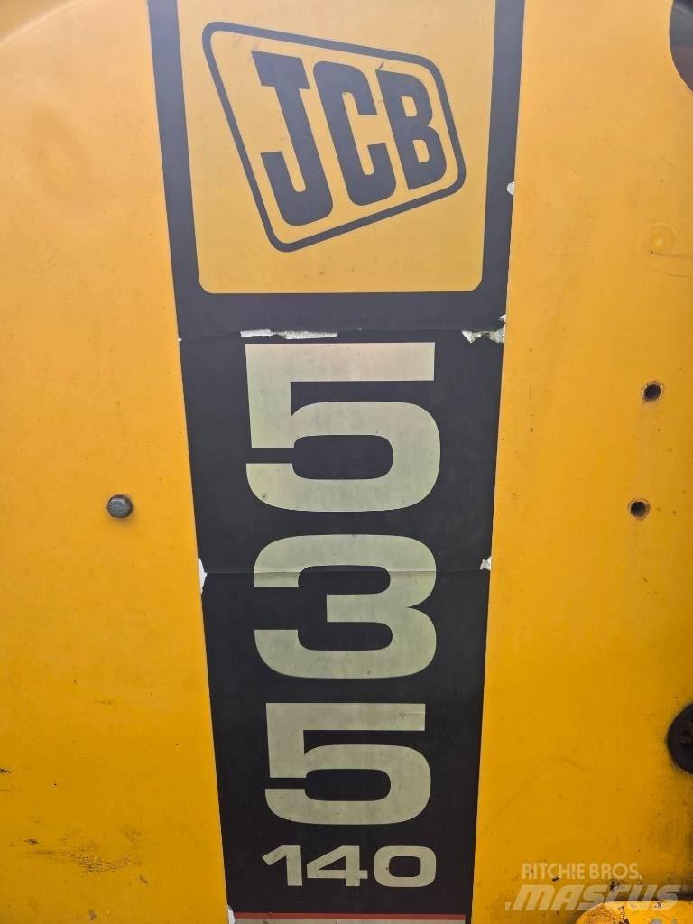 JCB 535-140 Chariot télescopique