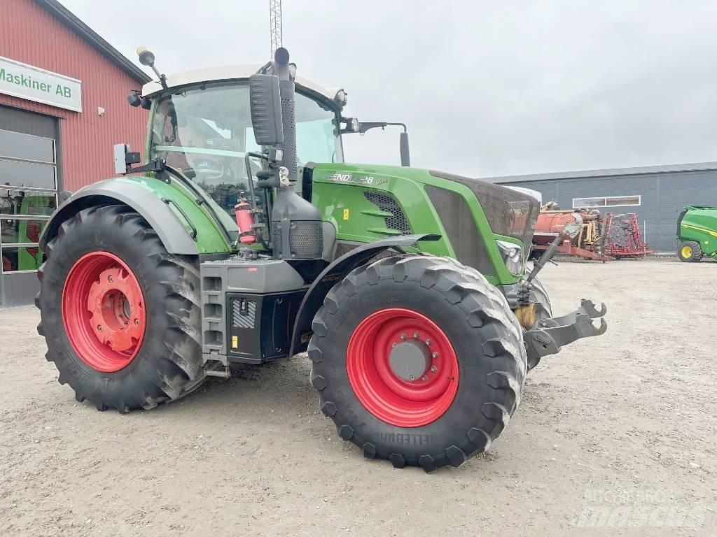 Fendt 828 Tracteur