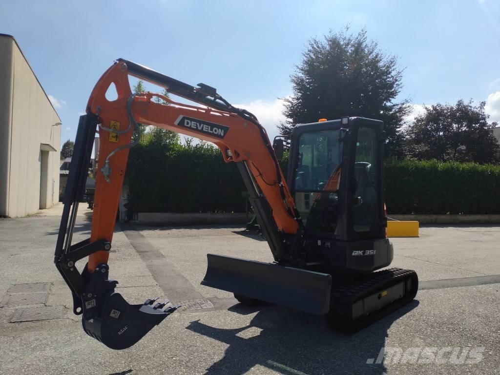 Develon DX 35 Z-7 Mini pelle < 7t