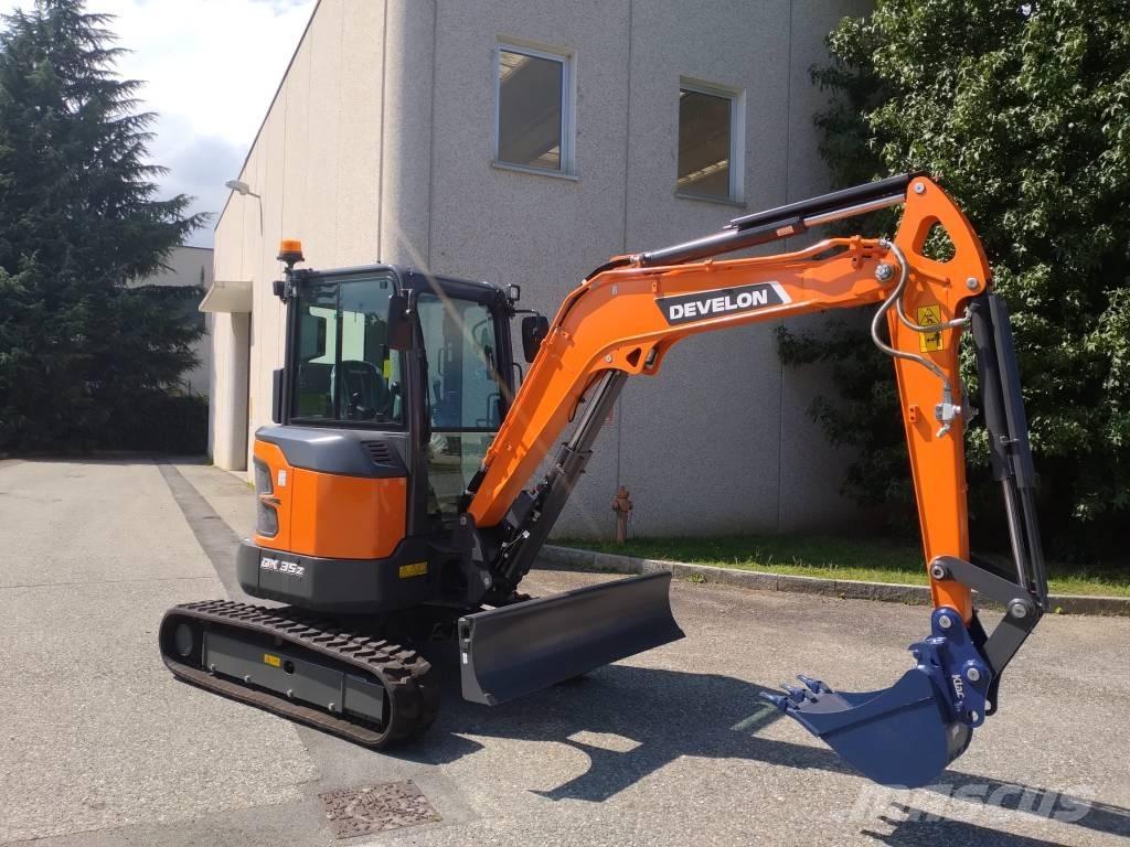 Develon DX 35 Z-7 Mini pelle < 7t