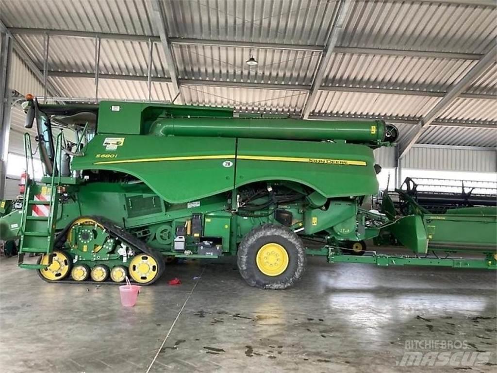 John Deere S 680 Moissonneuse batteuse