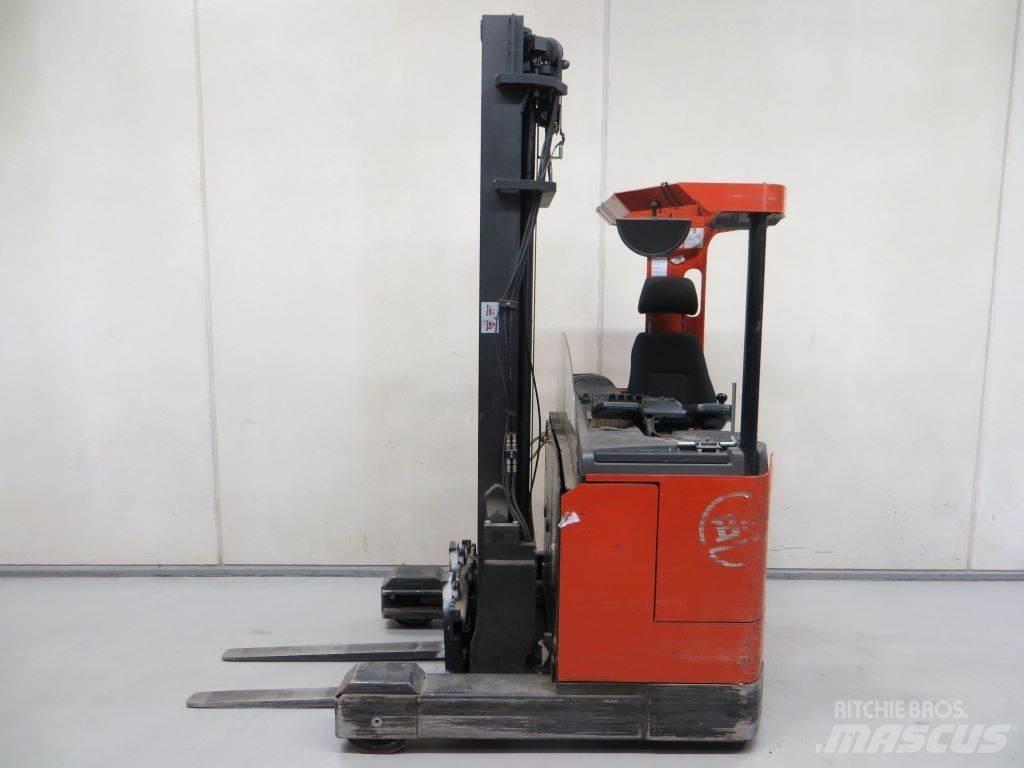 BT RR E2 Chariot à mât rétractable