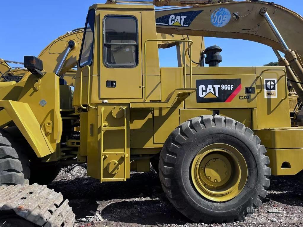 CAT 966F Chargeuse sur pneus