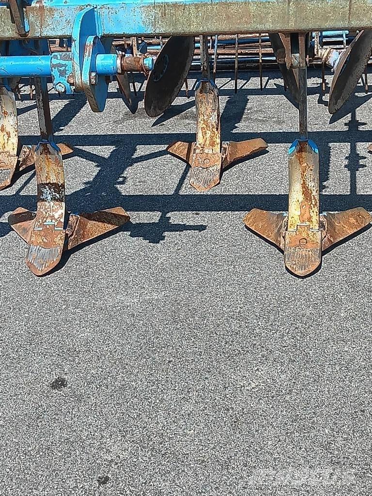 Lemken Smaragd 9 Déchaumeur, cultivateur
