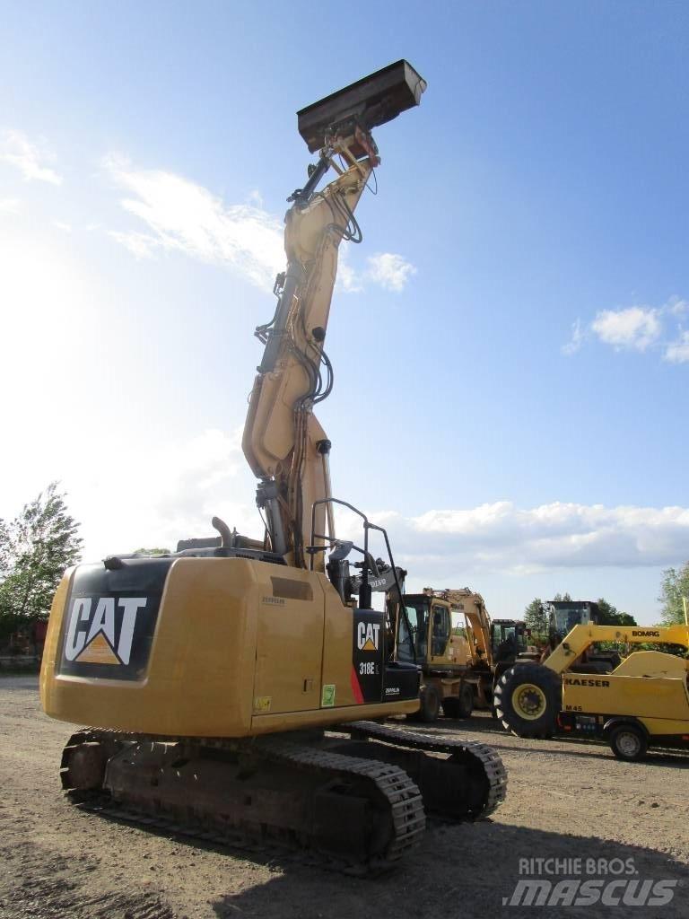 CAT 318 E L Pelle sur chenilles