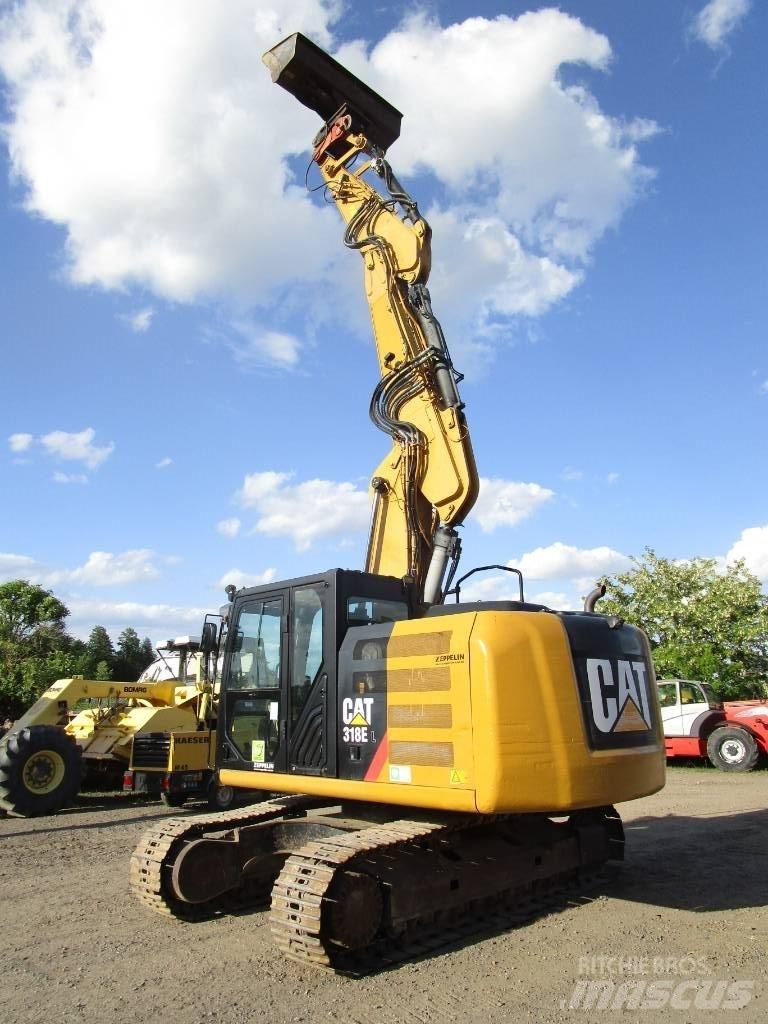 CAT 318 E L Pelle sur chenilles