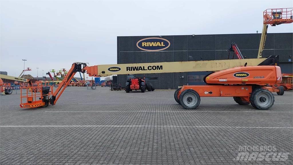 JLG 1350SJP Nacelles télescopiques