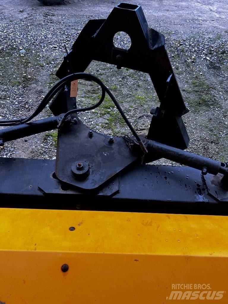  Stenballe FF2200 SP Autres équipements pour route et neige