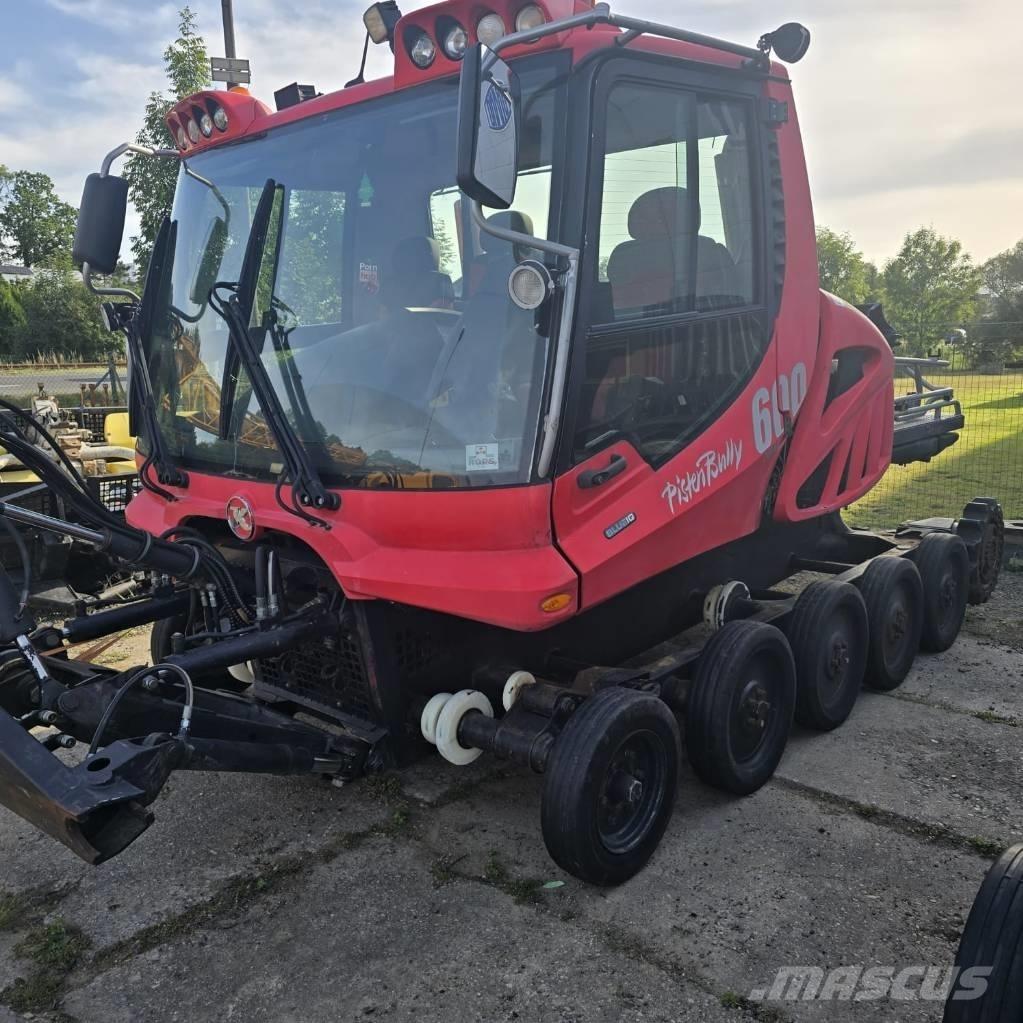 Kässbohrer PB 600 Dameuse