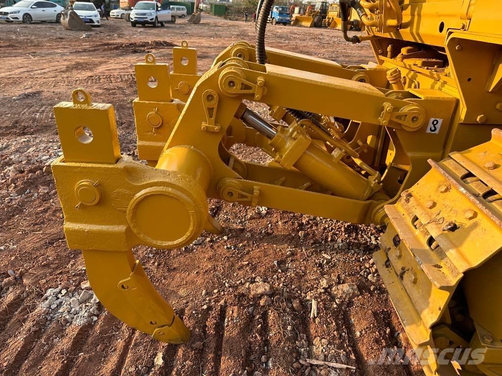 CAT D 6 G Bouteurs sur chenilles