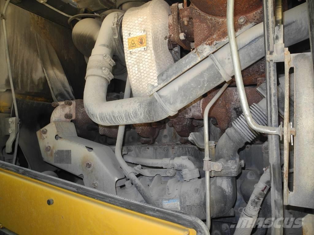 Komatsu WA 470-6 Chargeuse sur pneus