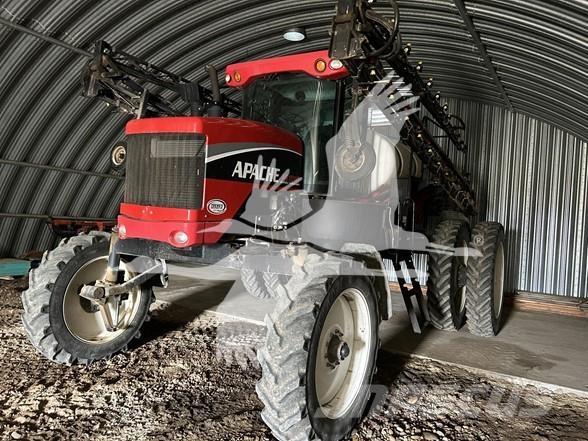 Apache AS1010 Pulvérisateurs automoteurs