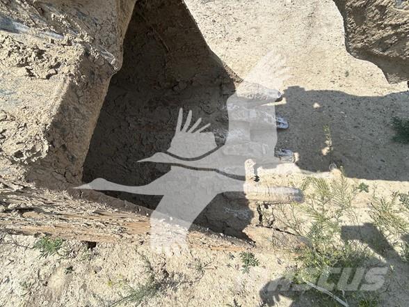 CASE CX160D Pelle sur chenilles