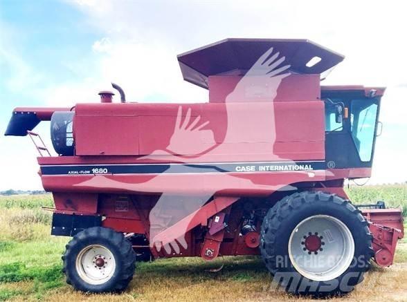 Case IH 1680 Moissonneuse batteuse