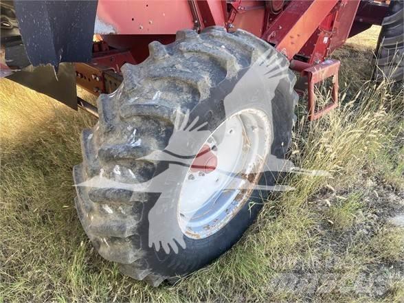 Case IH 2388 Moissonneuse batteuse