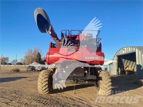 Case IH 8120 Moissonneuse batteuse