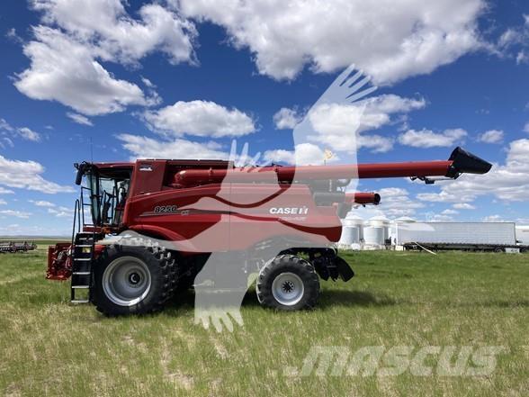 Case IH 8250 Moissonneuse batteuse
