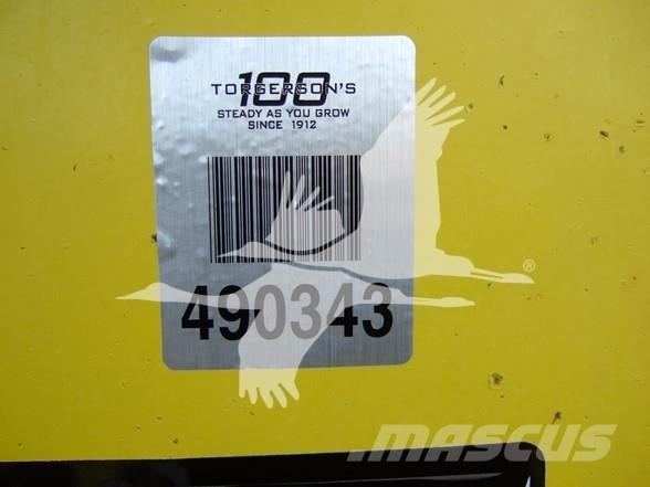 Degelman 4100 Autres matériels de fenaison